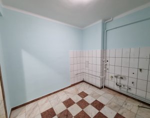 Apartament cu 2 camere in Centru, zona Facultatii de Litere