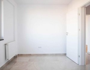 Apartament cu 2 camere, ultrafinisat, terasa, garaj, zona Parcul Detunata