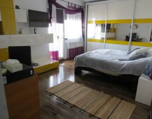 Zona UMF - vanzare apartament finisat modern cu 2 camere decomandate, Zorilor