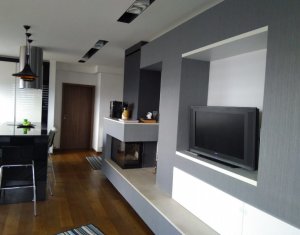 Appartement 4 chambres à vendre dans Cluj-napoca, zone Manastur