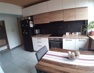 Appartement 3 chambres à vendre dans Cluj-napoca, zone Grigorescu