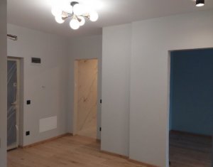 Apartament 3 camere, zona Intre Lacuri