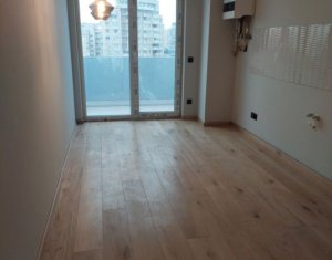 Apartament 3 camere, zona Intre Lacuri