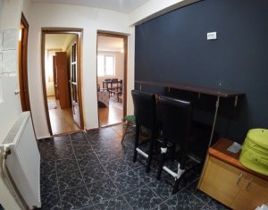 Apartament cu 2 camere, decomandat, 56 mp, zona Hornbach