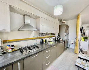 Appartement 3 chambres à vendre dans Floresti