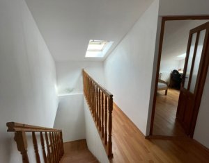 Appartement 3 chambres à vendre dans Cluj-napoca, zone Gruia