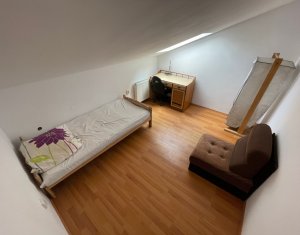 Apartament 3 camere in duplex, 87 mp, 2 bai, renovat, Gruia