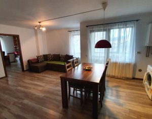 Appartement 3 chambres à vendre dans Floresti