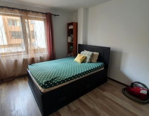 Apartament cu 3 camere, strada Sesul de Sus, zona PrichiLand