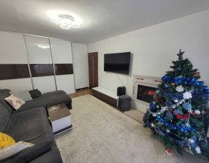 Appartement 3 chambres à vendre dans Cluj-napoca, zone Zorilor