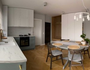 Apartament ultrafinisat, zona ansamblului Luminia, panorama superba