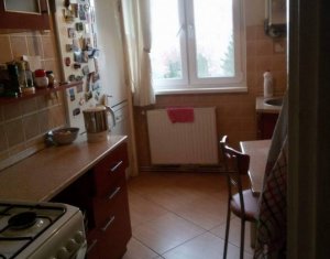 Appartement 4 chambres à vendre dans Cluj-napoca, zone Manastur