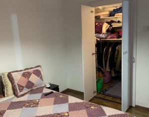 Appartement 3 chambres à vendre dans Cluj-napoca, zone Plopilor