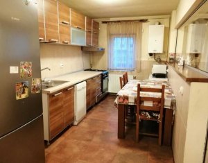 Appartement 4 chambres à vendre dans Cluj-napoca, zone Manastur