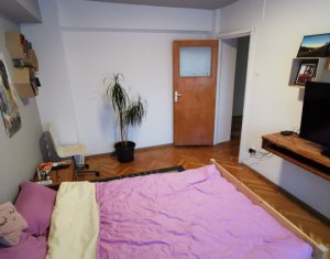 Apartament cu 4 camere, 100 mp, 3 balcoane, zona Primaverii- Manastur