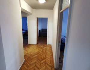Apartament cu 4 camere, 100 mp, 3 balcoane, zona Primaverii- Manastur