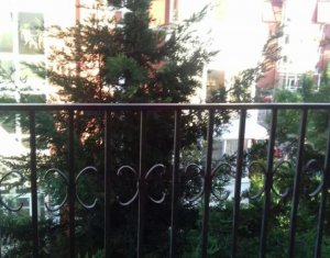 Apartament 3 camere, 92 mp, bloc nou,mobilat, garaj,str Zaharia Stancu