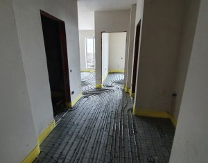 Penthouse cu terasa de 67 mp, zona Teilor, Floresti