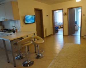 Apartament modern, 3 camere, 2 balcoane, complex privat, in Floresti