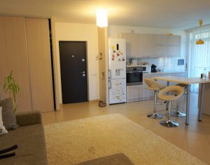 Apartament modern, 3 camere, 2 balcoane, complex privat, in Floresti