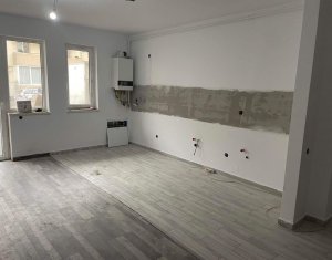 Apartament 3 camere, 2 bai, gradina 65 mp, Floresti, zona Terra