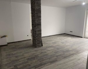 Apartament 3 camere, 2 bai, gradina 65 mp, Floresti, zona Terra