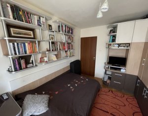 Appartement 3 chambres à vendre dans Cluj-napoca, zone Manastur