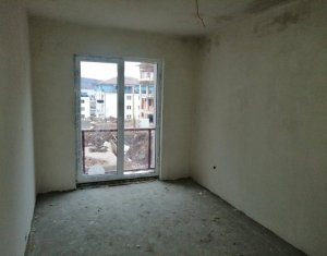 Apartament semifinisat cu 2 camere, 40 mp in zona Baciu