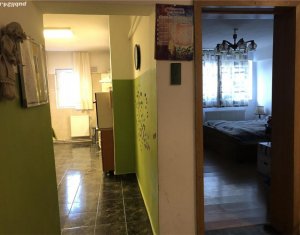 Vanzare apartament 2 camere confort sporit, 66 mp