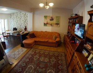  Apartament 2 camere, terasa 15 mp, bloc cu lift, zona Calea Turzii