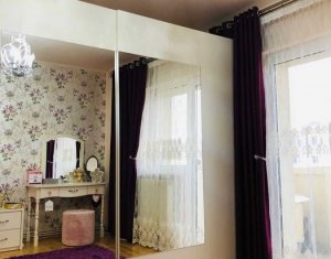 Appartement 4 chambres à vendre dans Cluj-napoca, zone Marasti