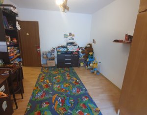 Apartament cu doua camere cu terasa, strada Porii, Floresti