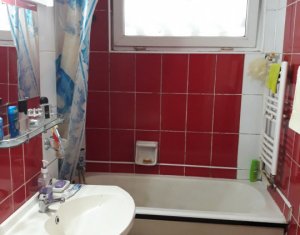 Apartament 3 camere, etajul 1, cartierul Gheorgheni, zona Hermes