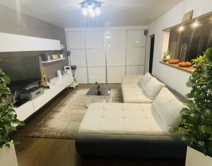 Appartement 3 chambres à vendre dans Cluj-napoca, zone Marasti