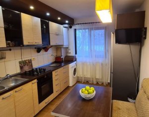 Appartement 3 chambres à vendre dans Cluj-napoca, zone Manastur