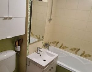 Appartement 3 chambres à vendre dans Cluj-napoca, zone Manastur