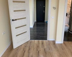 Appartement 3 chambres à vendre dans Cluj-napoca, zone Intre Lacuri