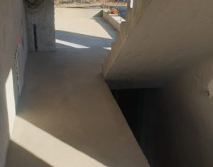 Apartament 97.71 mp, balcon, curte interioara, parcare, Europa