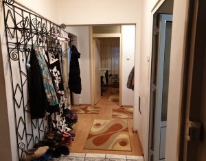 Appartement 4 chambres à vendre dans Cluj-napoca, zone Marasti