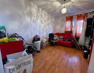 Appartement 3 chambres à vendre dans Floresti