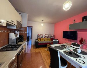 Apartament 3 camere, situat in Floresti, zona Sub Cetate