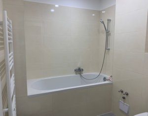 Apartament 4 camere, recent renovat, zona Calvaria Manastur