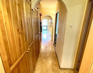 Apartment 4 rooms for sale in Cluj-napoca, zone Marasti