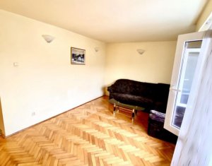 Appartement 4 chambres à vendre dans Cluj-napoca, zone Marasti