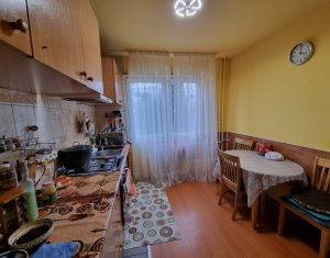 Appartement 4 chambres à vendre dans Cluj-napoca, zone Manastur