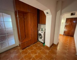 Apartament 3 camere, semidecomandat, 65 mp, Marasti