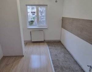 Vanzare apartament finisat modern cu 3 camere decomandate, Zorilor