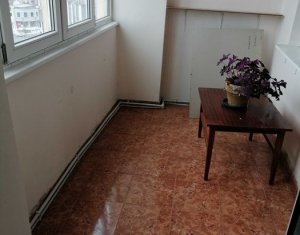 Apartament 4 camere, decomandat, Marasti, zona OMV