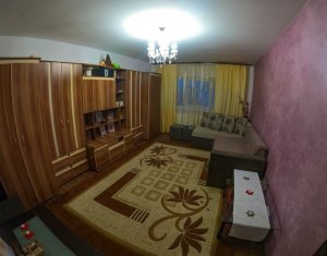 Sale apartment 2 rooms in Cluj-napoca, zone Intre Lacuri