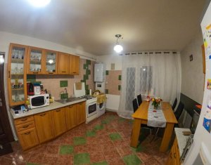 Appartement 2 chambres à vendre dans Cluj-napoca, zone Intre Lacuri